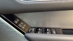 2022 (22) LAND ROVER RANGE ROVER VELAR 2.0 D200 Edition 5dr Auto 4821308