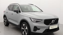 2025 (74) VOLVO XC40 2.0 B4P Plus Dark 5dr Auto 4557395