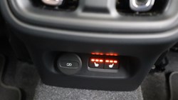 2025 (74) VOLVO XC40 2.0 B4P Plus Dark 5dr Auto 4557421