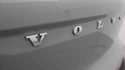 2025 (74) VOLVO XC40 2.0 B4P Plus Dark 5dr Auto 4557444