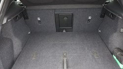 2025 (74) VOLVO XC40 2.0 B4P Plus Dark 5dr Auto 4557446