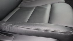 2025 (74) VOLVO XC40 2.0 B4P Ultra Dark 5dr Auto 4578137