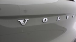 2025 (74) VOLVO XC40 2.0 B4P Ultra Dark 5dr Auto 4578170