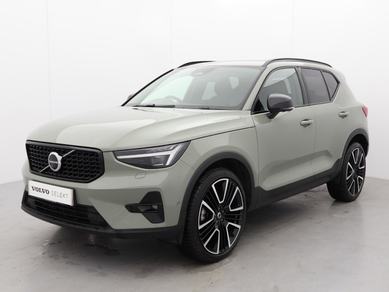 2025 (74) VOLVO XC40 2.0 B4P Ultra Dark 5dr Auto 4578118