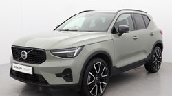 2025 (74) VOLVO XC40 2.0 B4P Ultra Dark 5dr Auto 4578118