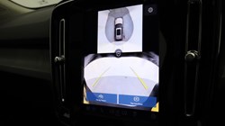 2025 (74) VOLVO XC40 2.0 B4P Ultra Dark 5dr Auto 4578155