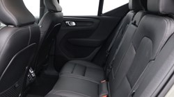 2025 (74) VOLVO XC40 2.0 B4P Ultra Dark 5dr Auto 4578127