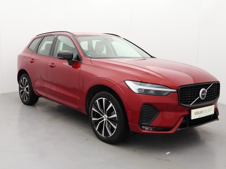 2022 (72) VOLVO XC60 2.0 B5P Plus Dark 5dr AWD Geartronic