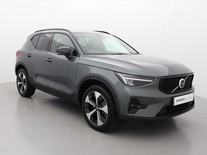 2025 (75) VOLVO XC40 2.0 B3P Plus Dark 5dr Auto*VAT QUALIFYING*