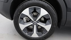 2025 (75) VOLVO XC40 2.0 B3P Plus Dark 5dr Auto*VAT QUALIFYING* 4666398
