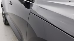 2025 (75) VOLVO XC40 2.0 B3P Plus Dark 5dr Auto*VAT QUALIFYING* 4666441