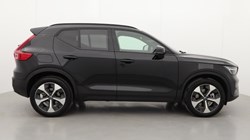 2025 (75) VOLVO XC40 2.0 B3P Plus Dark 5dr Auto*VAT QUALIFYING* 4666393