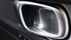 2025 (75) VOLVO XC40 2.0 B3P Plus Dark 5dr Auto*VAT QUALIFYING* 4666403