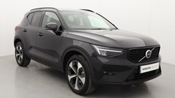 2025 (75) VOLVO XC40 2.0 B3P Plus Dark 5dr Auto*VAT QUALIFYING* 4666390
