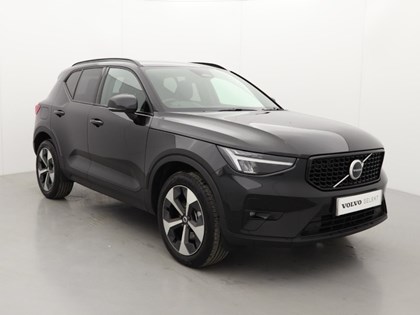 2025 (75) VOLVO XC40 2.0 B3P Plus Dark 5dr Auto*VAT QUALIFYING*
