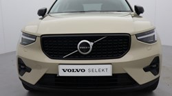 2025 (75) VOLVO XC40 2.0 B3P Ultra Dark 5dr Auto 4845336