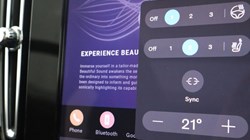 2025 (75) VOLVO XC40 2.0 B3P Ultra Dark 5dr Auto 4794420