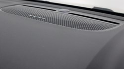 2025 (75) VOLVO XC40 2.0 B3P Ultra Dark 5dr Auto 4794425