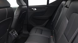 2025 (75) VOLVO XC40 2.0 B3P Ultra Dark 5dr Auto 4794368