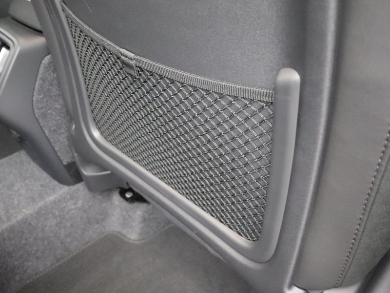 2025 (75) VOLVO XC40 2.0 B3P Plus Black Edition 5dr Auto 5282645