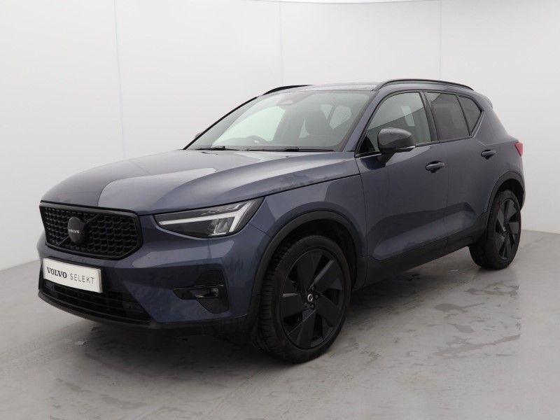 2025 (75) VOLVO XC40 2.0 B3P Plus Black Edition 5dr Auto 5282607
