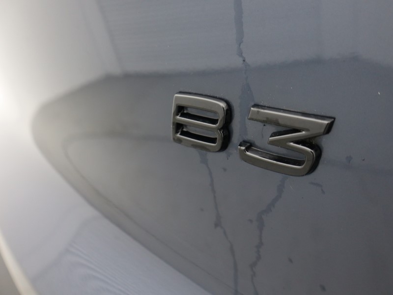 2025 (75) VOLVO XC40 2.0 B3P Plus Black Edition 5dr Auto 5282623