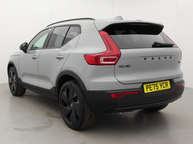 2025 (75) VOLVO XC40 2.0 B3P Plus Black Edition 5dr Auto 5279100
