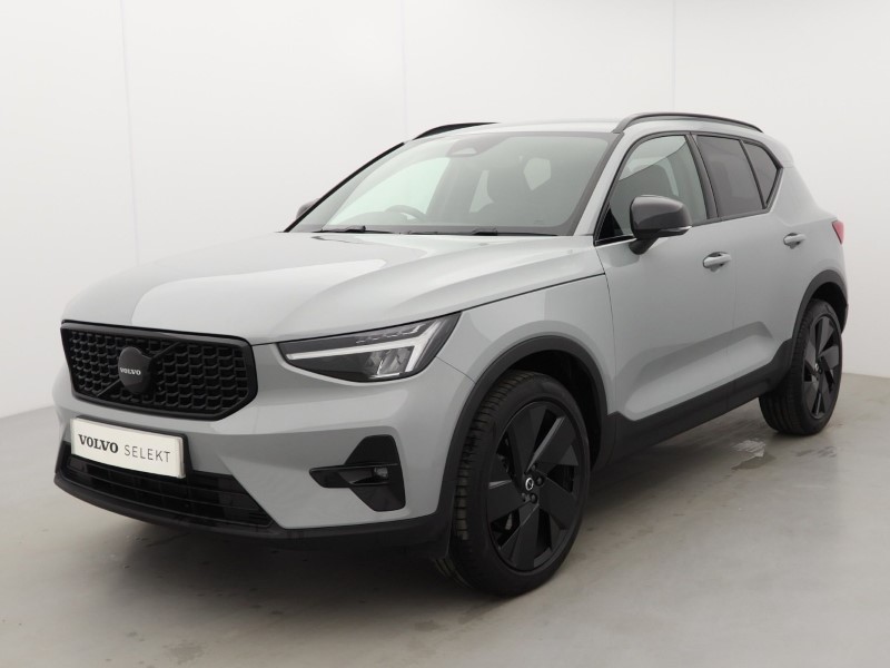 2025 (75) VOLVO XC40 2.0 B3P Plus Black Edition 5dr Auto 5279094