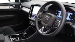 2025 (75) VOLVO XC40 2.0 B3P Plus Black Edition 5dr Auto 5279127