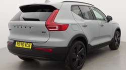2025 (75) VOLVO XC40 2.0 B3P Plus Black Edition 5dr Auto 5279101