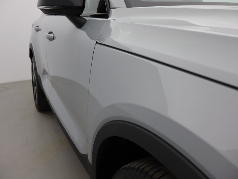 2025 (75) VOLVO XC40 2.0 B3P Plus Black Edition 5dr Auto 5279105