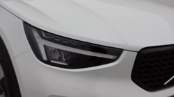 2025 (75) VOLVO XC40 2.0 B3P Plus Dark 5dr Auto*VAT QUALIFYING* 4670040