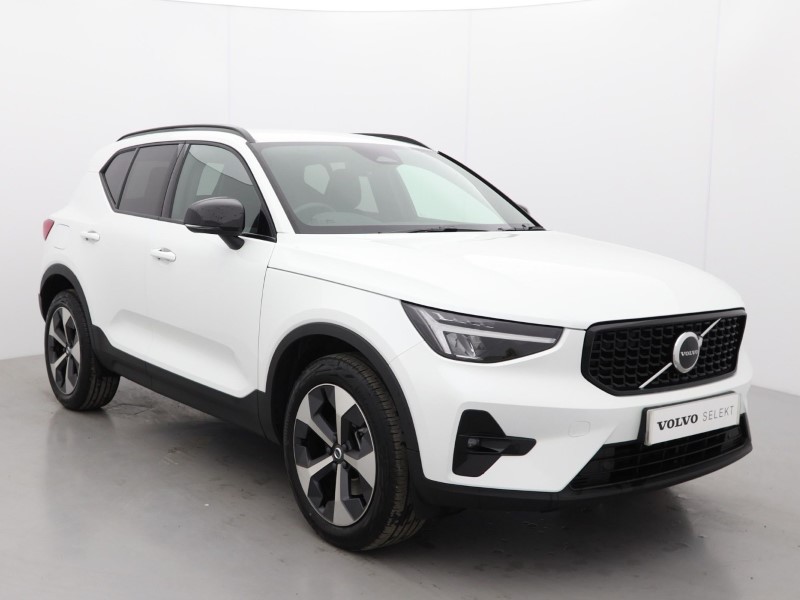 2025 (75) VOLVO XC40 2.0 B3P Plus Dark 5dr Auto*VAT QUALIFYING*