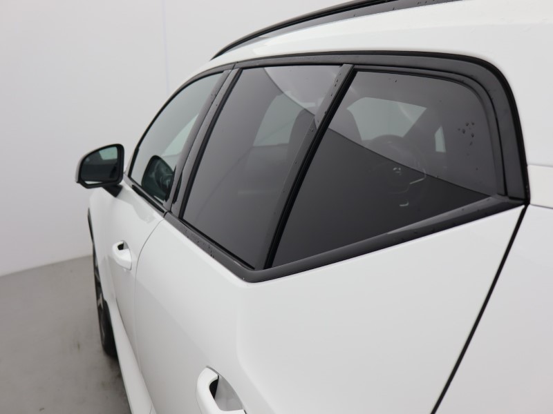 2025 (75) VOLVO XC40 2.0 B3P Plus Dark 5dr Auto*VAT QUALIFYING* 4670051