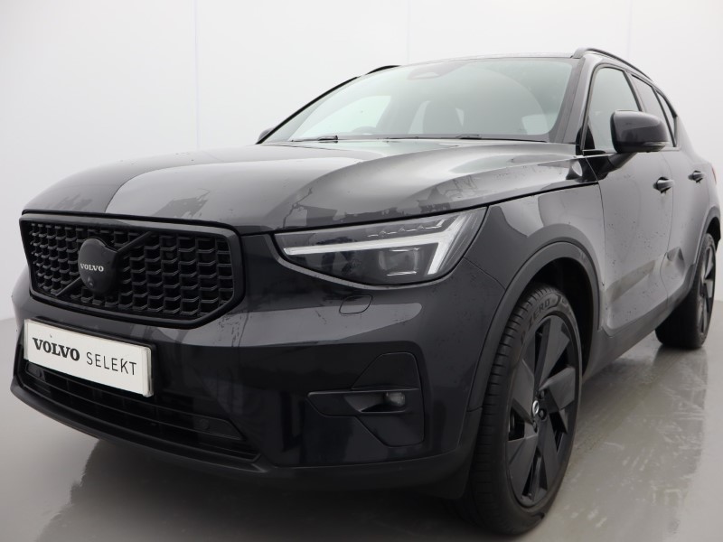 2025 (75) VOLVO XC40 2.0 B3P Ultra Black Edition 5dr Auto*VAT QUALIFYING* 5001965