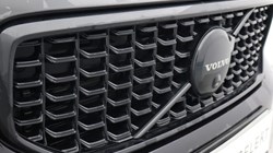 2025 (75) VOLVO XC40 2.0 B3P Ultra Black Edition 5dr Auto*VAT QUALIFYING* 5001964