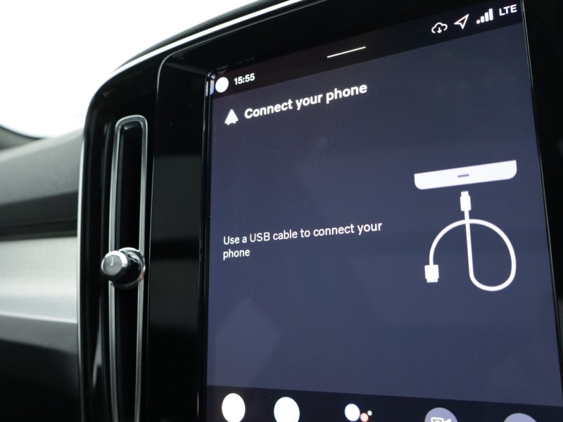 2025 (75) VOLVO XC40 2.0 B3P Ultra Black Edition 5dr Auto*VAT QUALIFYING* 5002000