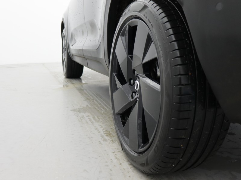 2025 (75) VOLVO XC40 2.0 B3P Ultra Black Edition 5dr Auto*VAT QUALIFYING* 5002007