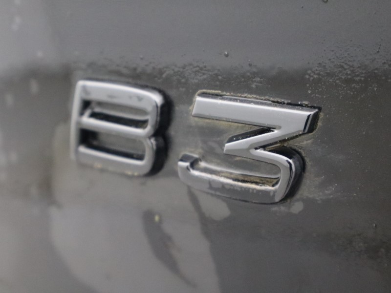 2025 (75) VOLVO XC40 2.0 B3P Ultra Black Edition 5dr Auto*VAT QUALIFYING* 5001971