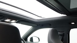 2025 (75) VOLVO XC40 2.0 B3P Ultra Black Edition 5dr Auto*VAT QUALIFYING* 5001990