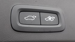 2025 (75) VOLVO XC40 2.0 B3P Ultra Black Edition 5dr Auto*VAT QUALIFYING* 5001972