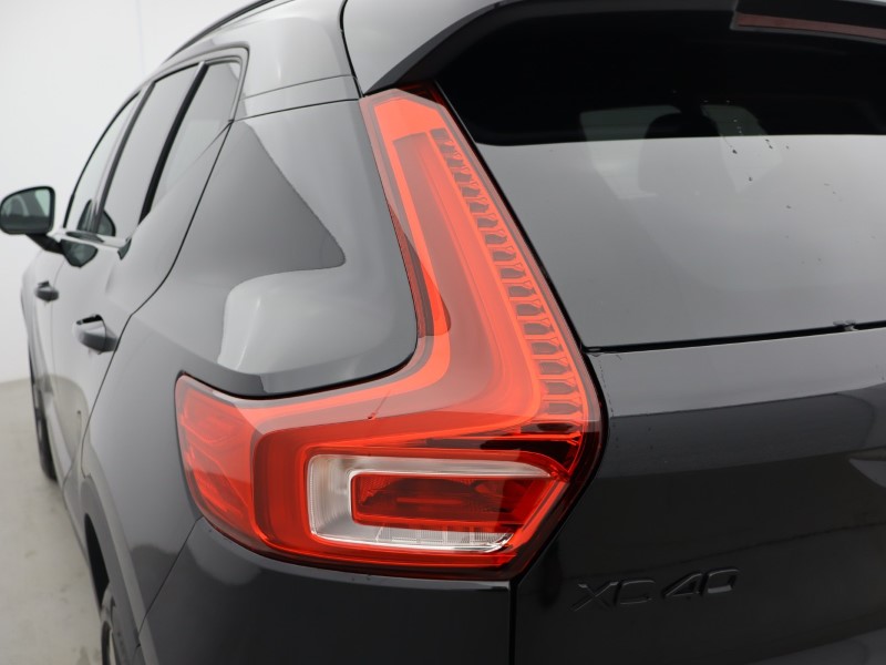 2025 (75) VOLVO XC40 2.0 B4P Plus Black Edition 5dr Auto*VAT QUALIFYING* 5279634
