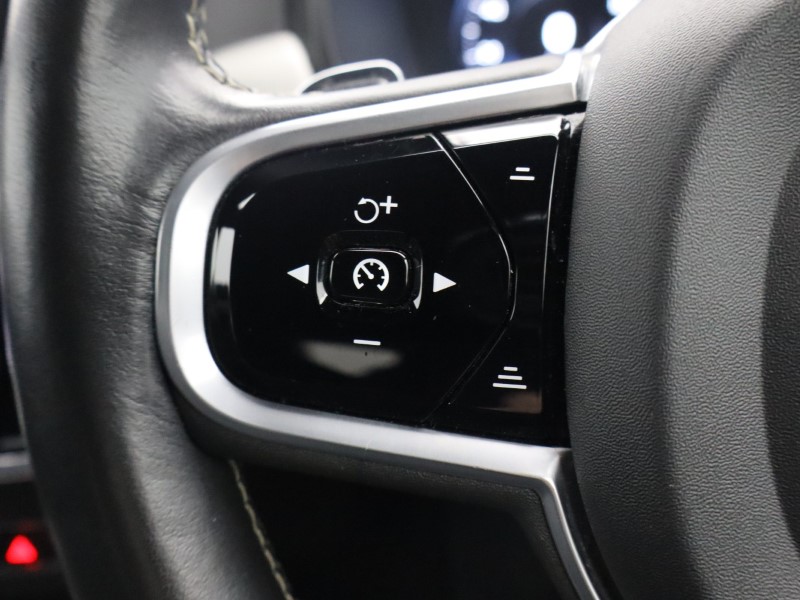 2020 (20) VOLVO V90 2.0 T4 R DESIGN Plus 5dr Geartronic 4782302