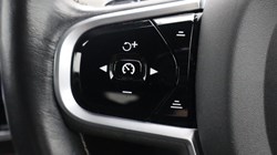 2020 (20) VOLVO V90 2.0 T4 R DESIGN Plus 5dr Geartronic 4782302