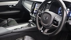 2020 (20) VOLVO V90 2.0 T4 R DESIGN Plus 5dr Geartronic 4782292