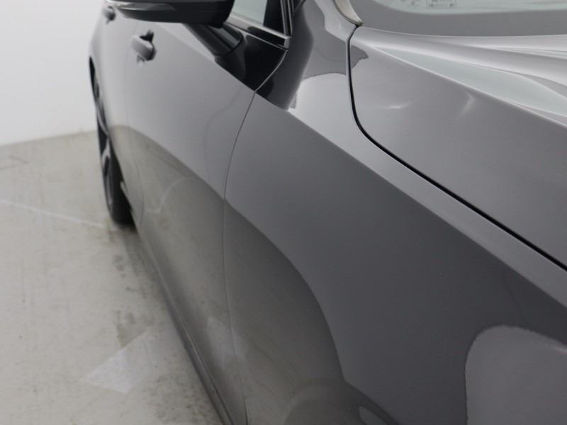 2020 (20) VOLVO V90 2.0 T4 R DESIGN Plus 5dr Geartronic 4782318