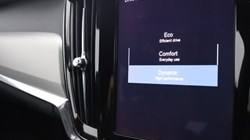 2020 (20) VOLVO V90 2.0 T4 R DESIGN Plus 5dr Geartronic 4782312