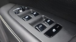 2020 (20) VOLVO V90 2.0 T4 R DESIGN Plus 5dr Geartronic 4782285