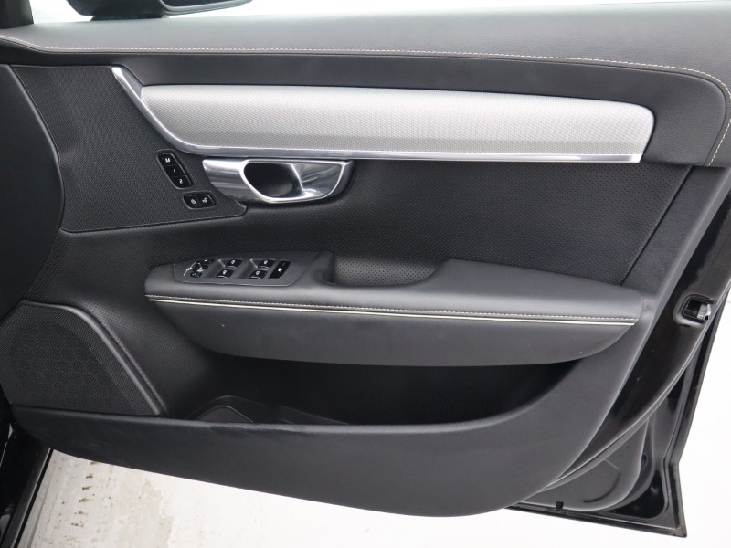 2020 (20) VOLVO V90 2.0 T4 R DESIGN Plus 5dr Geartronic 4782283