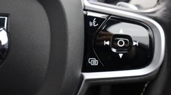 2020 (20) VOLVO V90 2.0 T4 R DESIGN Plus 5dr Geartronic 4782303